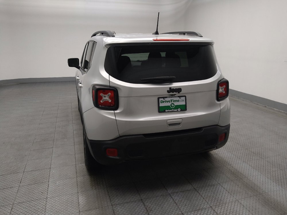 Used 2020 Jeep Renegade Altitude FWD image 6