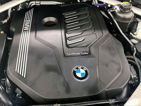 Used 2022 BMW X5 xDrive40i w/ Premium Package AWD/4WD image 32