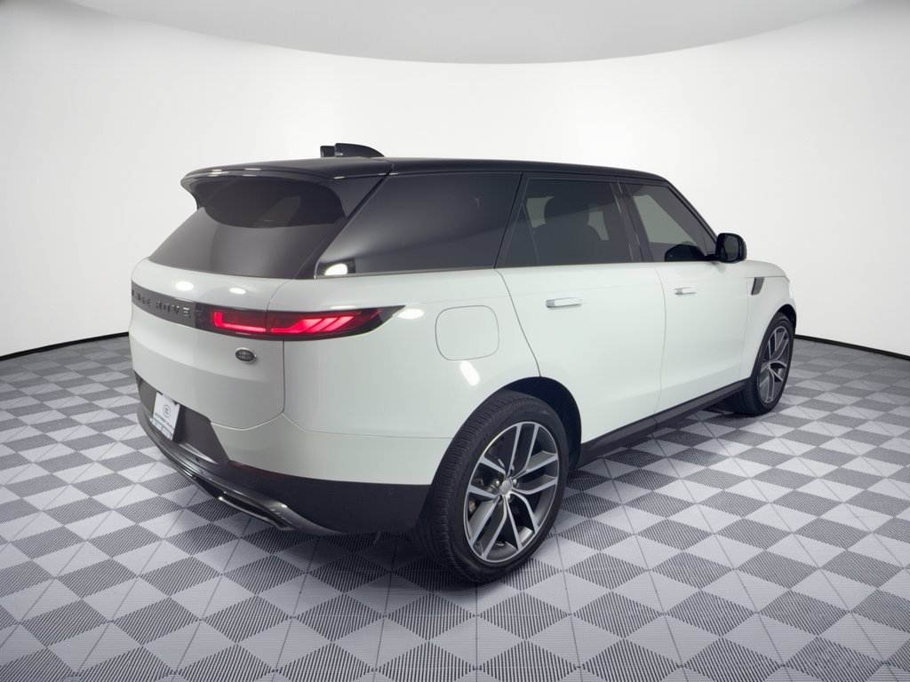 Used 2023 Land Rover Range Rover Sport SE AWD/4WD image 9