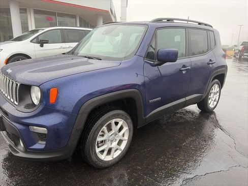 Used 2021 Jeep Renegade Latitude w/ Convenience Group image 6