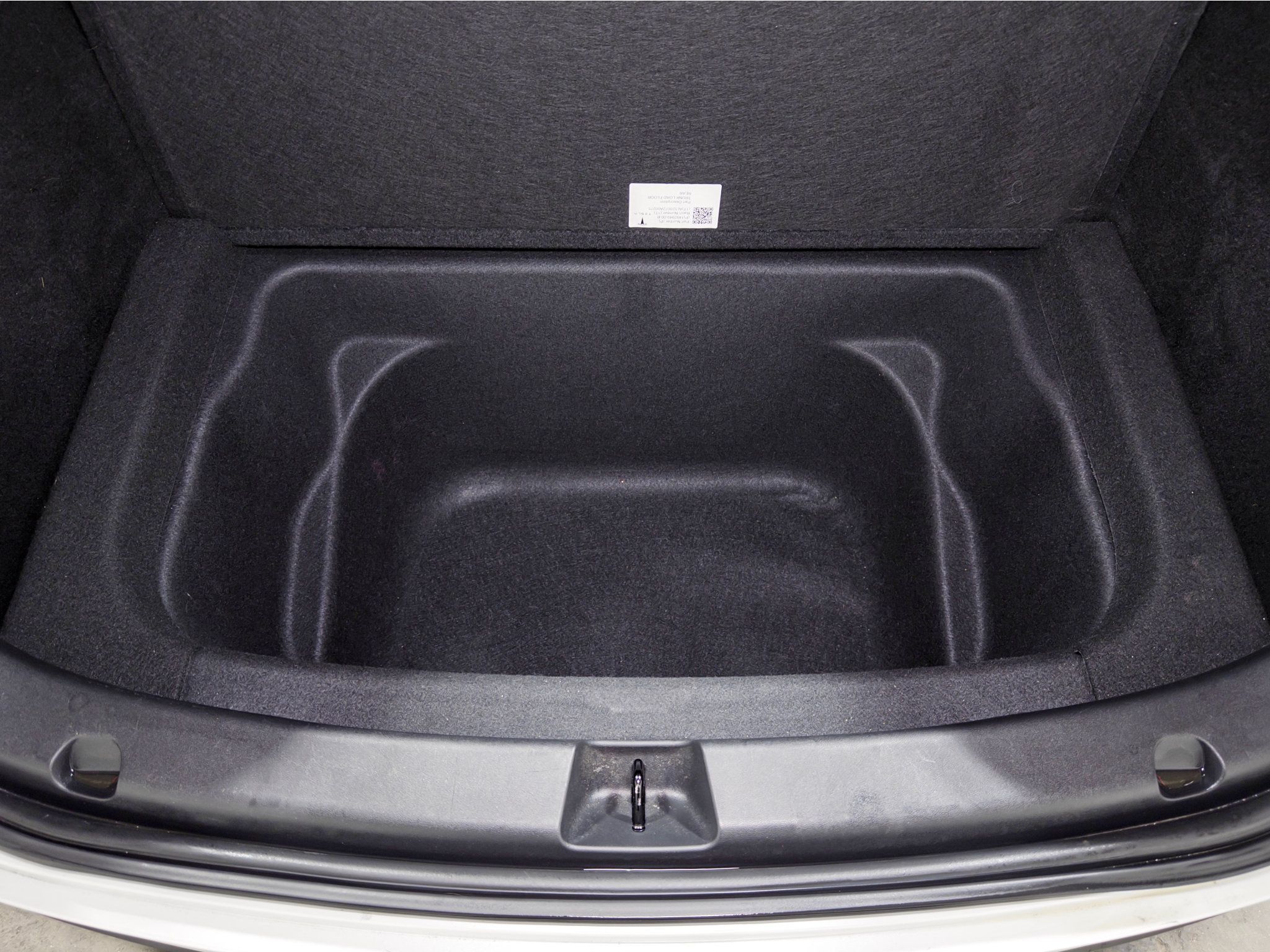 Used 2020 Tesla Model Y Long Range AWD/4WD image 28