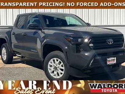 New 2025 Toyota Tacoma SR5
