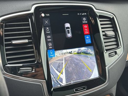 Used 2023 Volvo XC90 B6 Plus w/ Protection Package AWD/4WD image 19