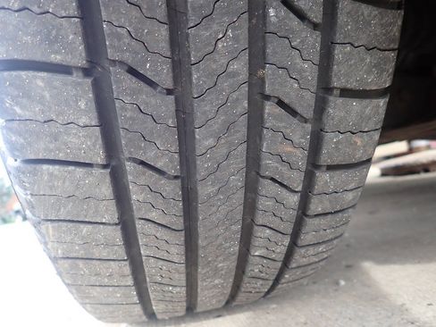 Used 2010 Honda CR-V EX image 33