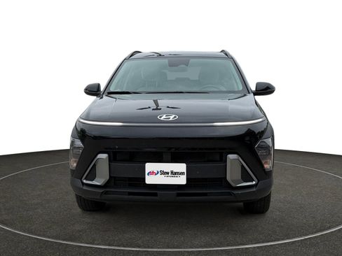 Certified 2025 Hyundai Kona SEL AWD/4WD image 10