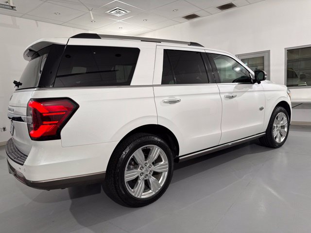 Used 2024 Ford Expedition King Ranch AWD/4WD image 12