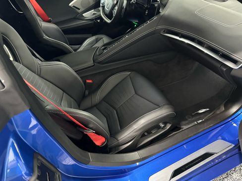 Used 2022 Chevrolet Corvette Stingray Preferred Cpe w/ Battery Protection Package RWD image 5