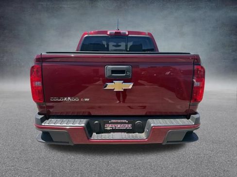 Used 2018 Chevrolet Colorado Z71 AWD/4WD image 8