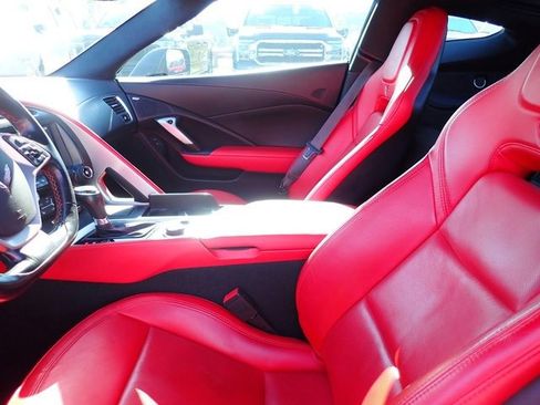 Used 2015 Chevrolet Corvette Z06 w/ 3LZ Preferred Equipment Group image 16