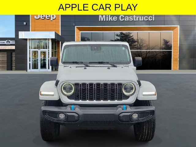 Used 2024 Jeep Wrangler Unlimited w/ Convenience Group AWD/4WD image 2