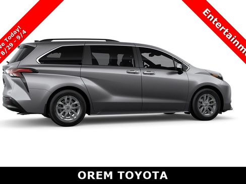 New 2026 Toyota Sienna XLE FWD image 11