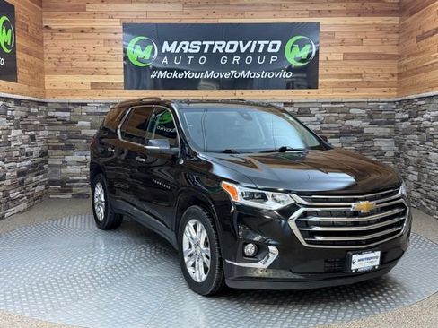 Used 2021 Chevrolet Traverse High Country w/ LPO, Floor Liner Package AWD/4WD image 2