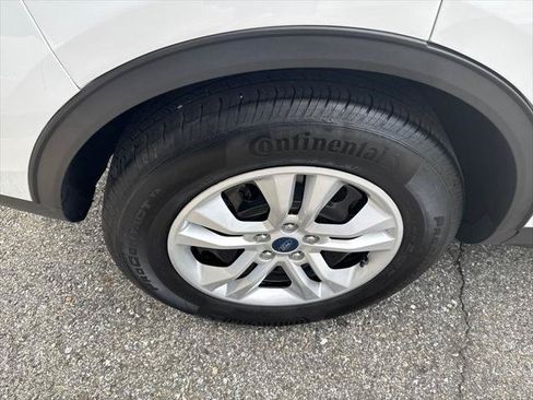 Used 2022 Ford Escape S FWD image 9