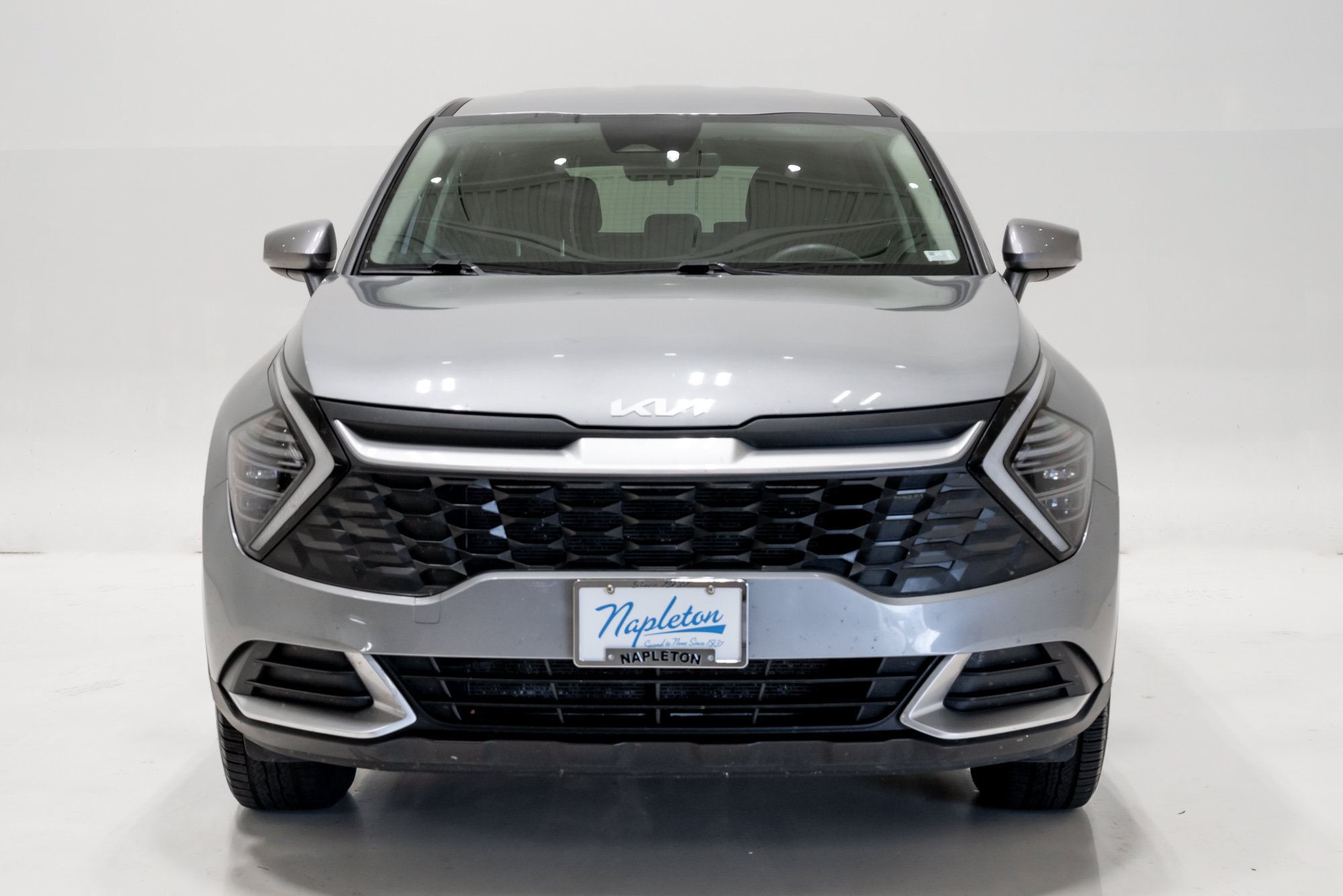 Used 2024 Kia Sportage LX AWD/4WD image 4