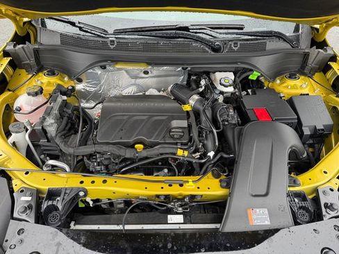 Used 2025 Chevrolet Trax ACTIV w/ Sunroof Package image 39