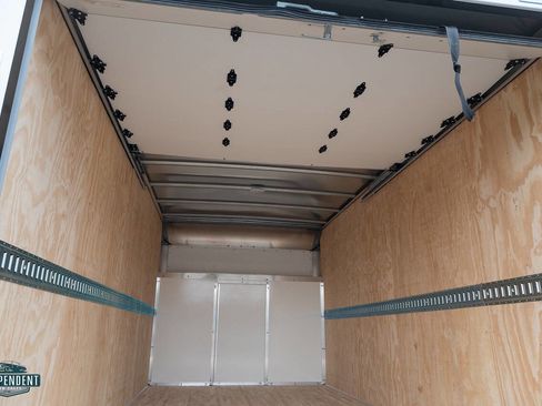 Used 2022 Ford E-450 and Econoline 450 Super Duty image 18