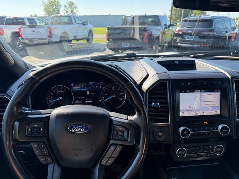 Used 2019 Ford Expedition Limited w/ Equipment Group 303A AWD/4WD image 12