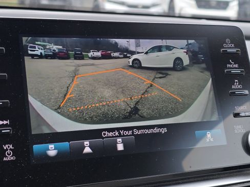 Used 2018 Honda Accord EX-L image 6