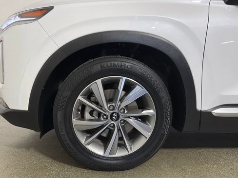 Used 2020 Hyundai Santa Fe SEL w/ Convenience + Premium Package FWD image 11