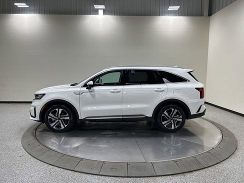 Used 2023 Kia Sorento EX AWD/4WD image 10