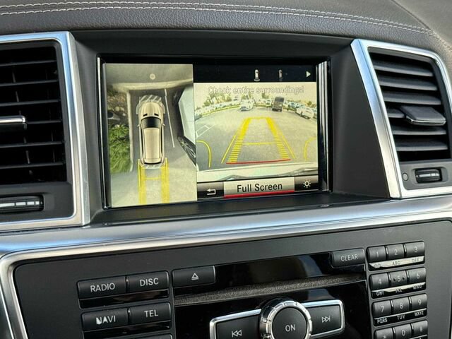 Used 2015 Mercedes-Benz GL 550 4MATIC image 26