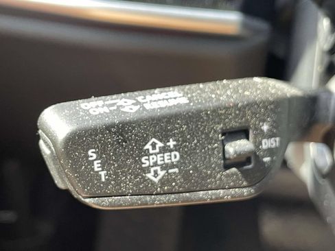 Used 2024 Audi A8 L 3.0T AWD/4WD image 36