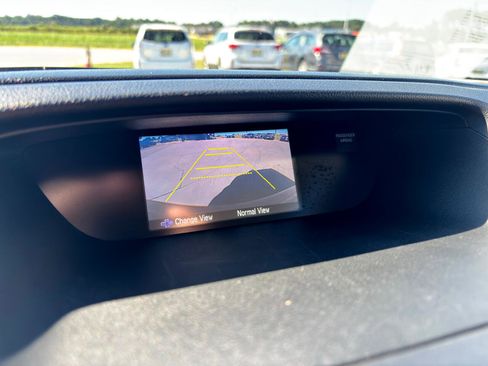 Used 2014 Honda CR-V LX image 16