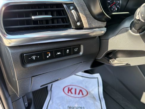 Used 2022 Kia Telluride SX w/ Nightfall Edition Package AWD/4WD image 19
