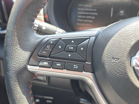 Used 2024 Nissan Kicks SR w/ SR Premium Package FWD image 21