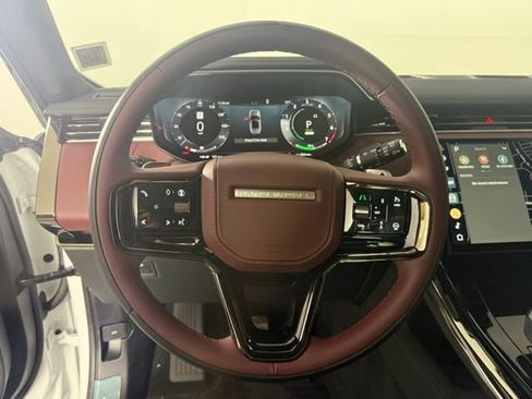 New 2025 Land Rover Range Rover Sport Dynamic SE AWD/4WD image 17