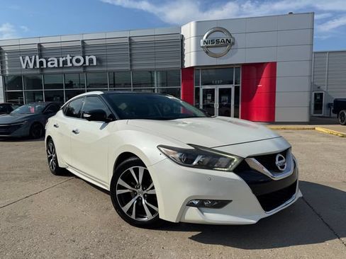 Used 2017 Nissan Maxima Platinum FWD image 1