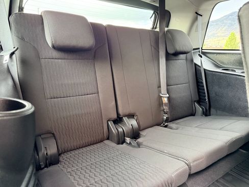Used 2019 Chevrolet Tahoe LS AWD/4WD image 23