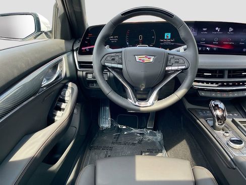 New 2026 Cadillac CT5 V RWD image 29
