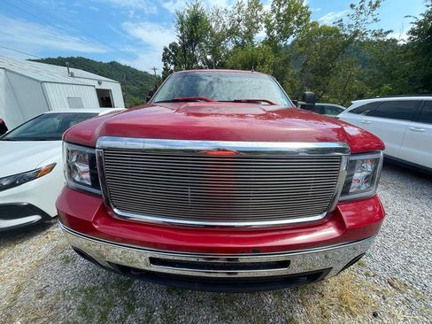 Used 2010 GMC Sierra 1500 SLE w/ Power Pack Plus AWD/4WD image 2