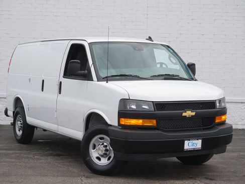 New 2026 Chevrolet Express 2500 w/ Driver Convenience Package RWD image 2