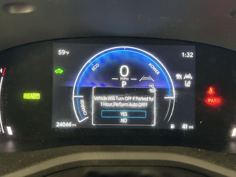 Used 2025 Toyota Camry LE image 17