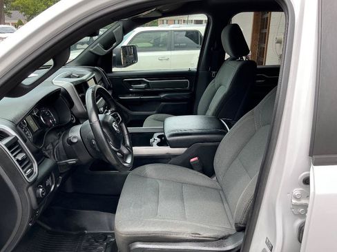 Used 2021 RAM 1500 Big Horn AWD/4WD image 17