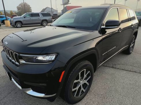 Used 2025 Jeep Grand Cherokee L Limited image 4