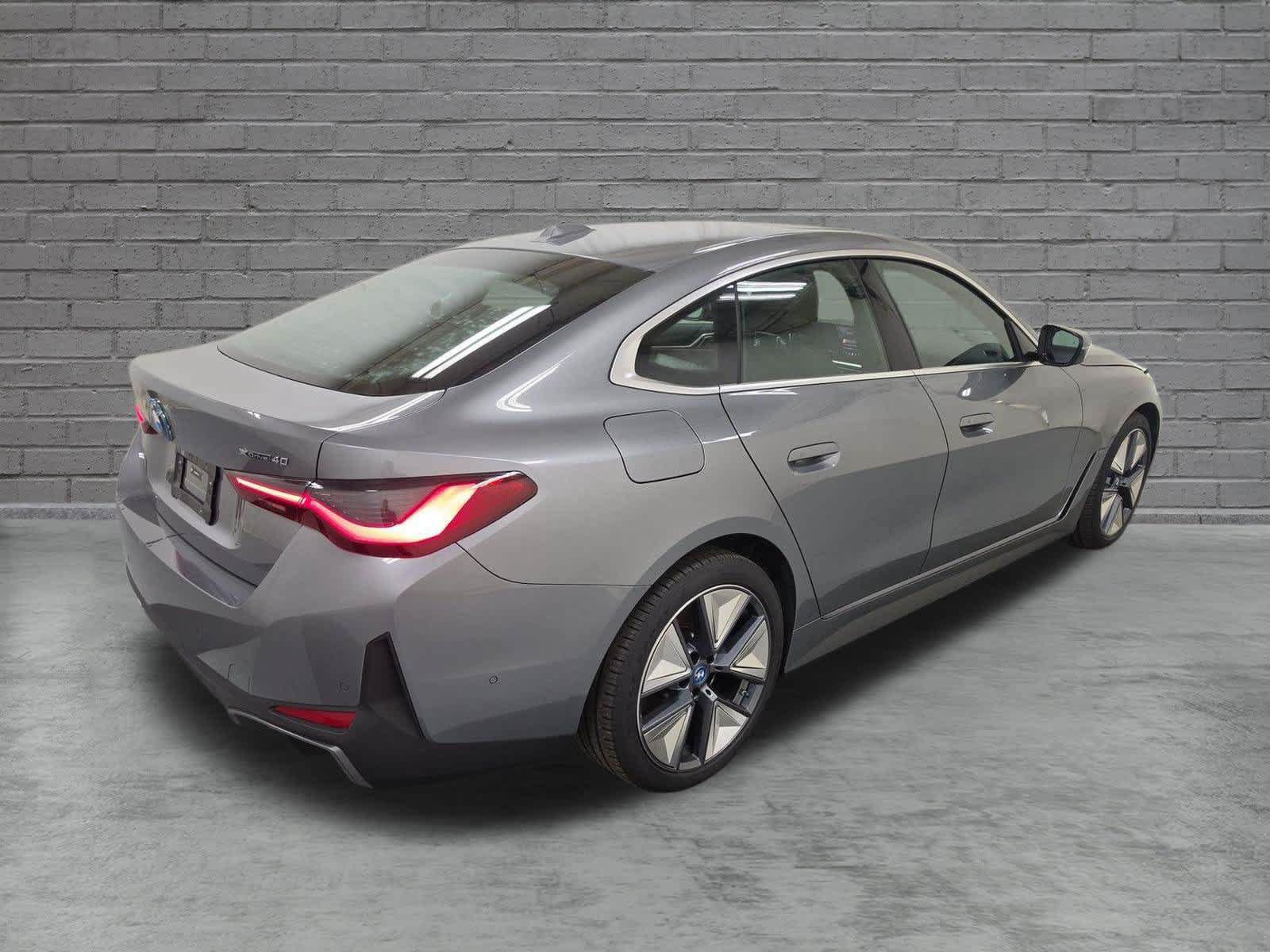 Used 2024 BMW i4 xDrive40i w/ Convenience Package AWD/4WD image 4
