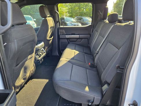 Certified 2022 Ford F150 XLT w/ Equipment Group 302A High image 15