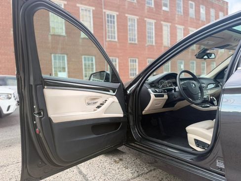 Used 2013 BMW 535i xDrive Sedan AWD/4WD image 25