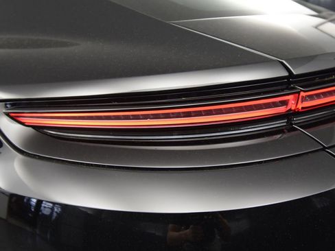 Certified 2025 Porsche Panamera 4 AWD/4WD image 12