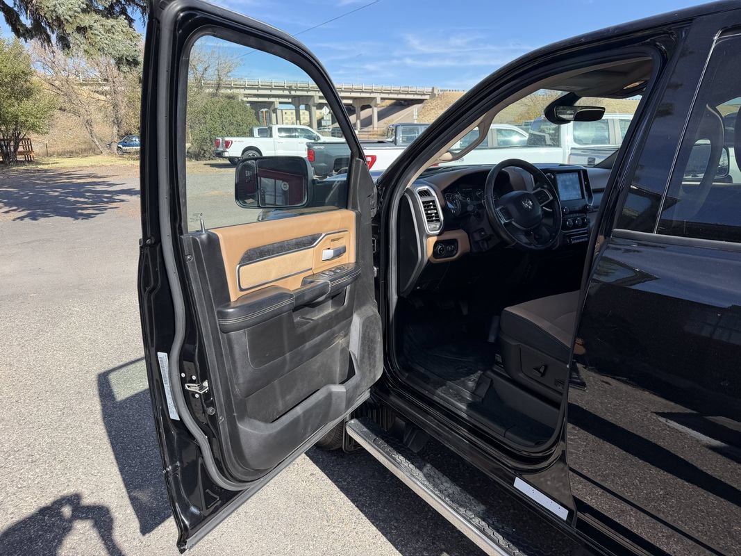 Used 2019 RAM 3500 Big Horn AWD/4WD image 9