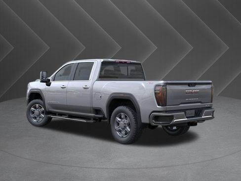 Used 2026 GMC Sierra 2500 SLT w/ Texas SLT Premium Package AWD/4WD image 3