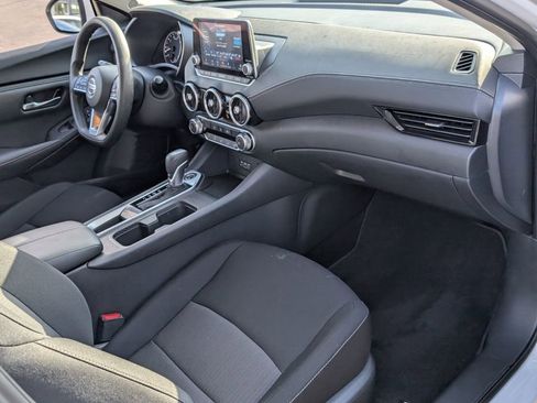 Certified 2023 Nissan Sentra SV FWD image 18