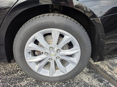 Used 2021 Chevrolet Malibu LT image 11