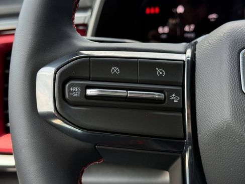New 2026 GMC Canyon AT4X w/ LPO, Black Badging Package AWD/4WD image 25