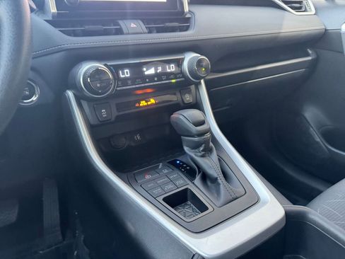 Used 2025 Toyota RAV4 XLE w/ Convenience Package image 43