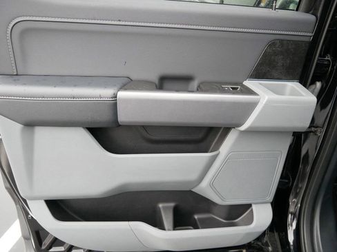 Certified 2022 Ford F150 XLT w/ Equipment Group 302A High image 13