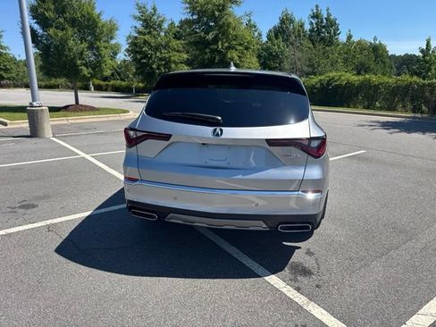 Used 2025 Acura MDX FWD w/ Technology Package image 6